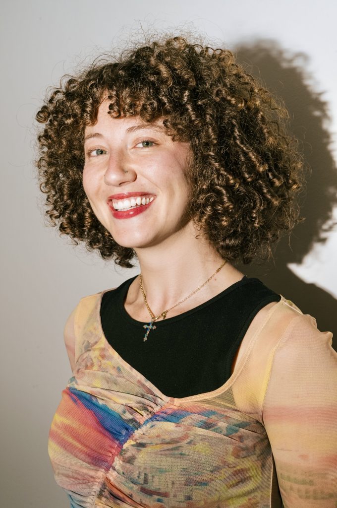 Beth Bru